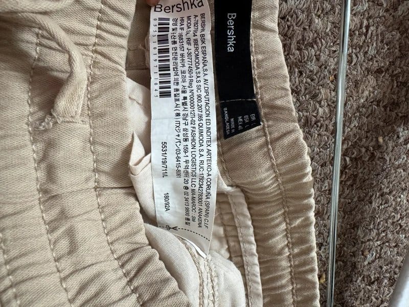 beige