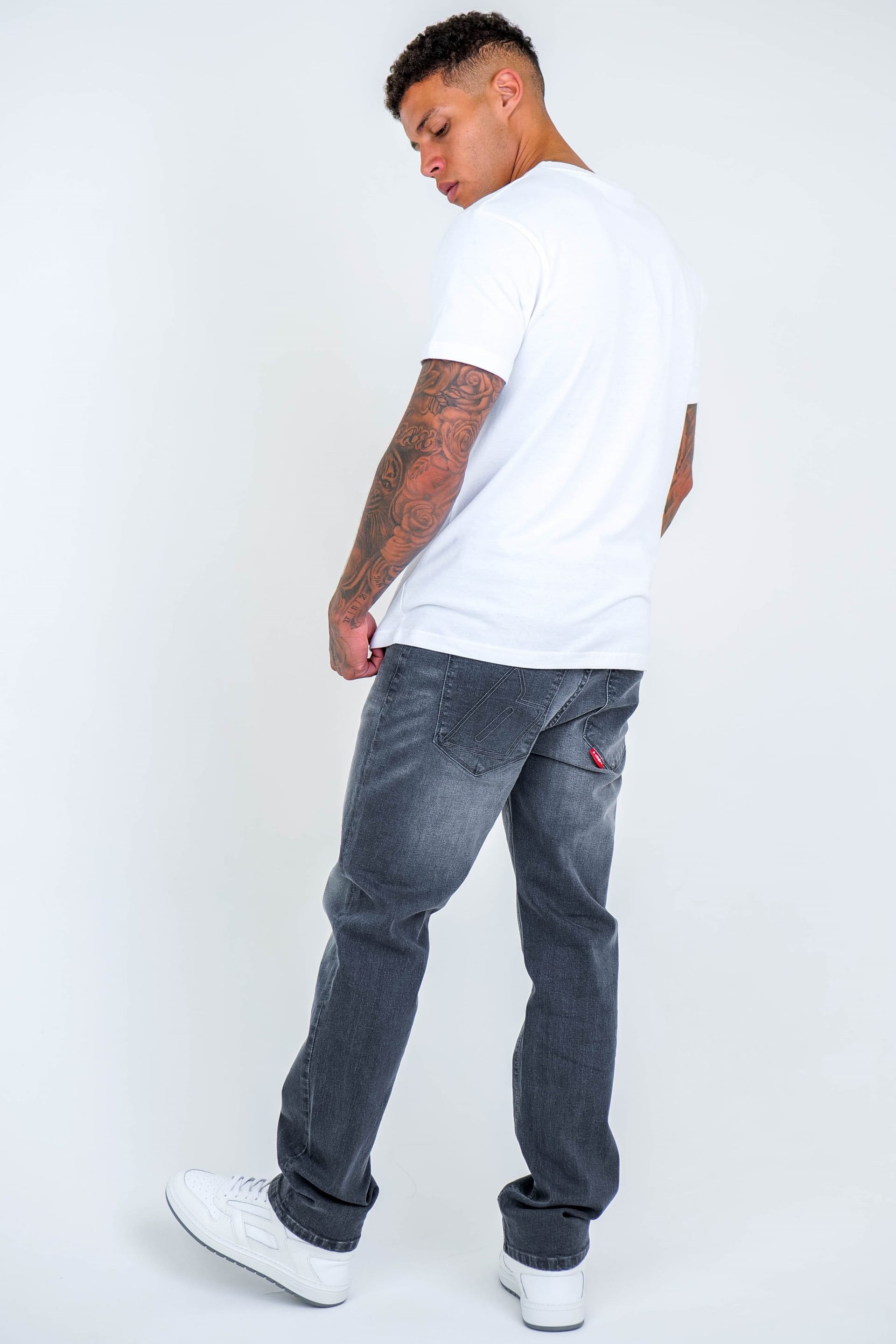 BCouture BCouture Men's Straight Fit Stretch Denim Jeans in Grey - 4