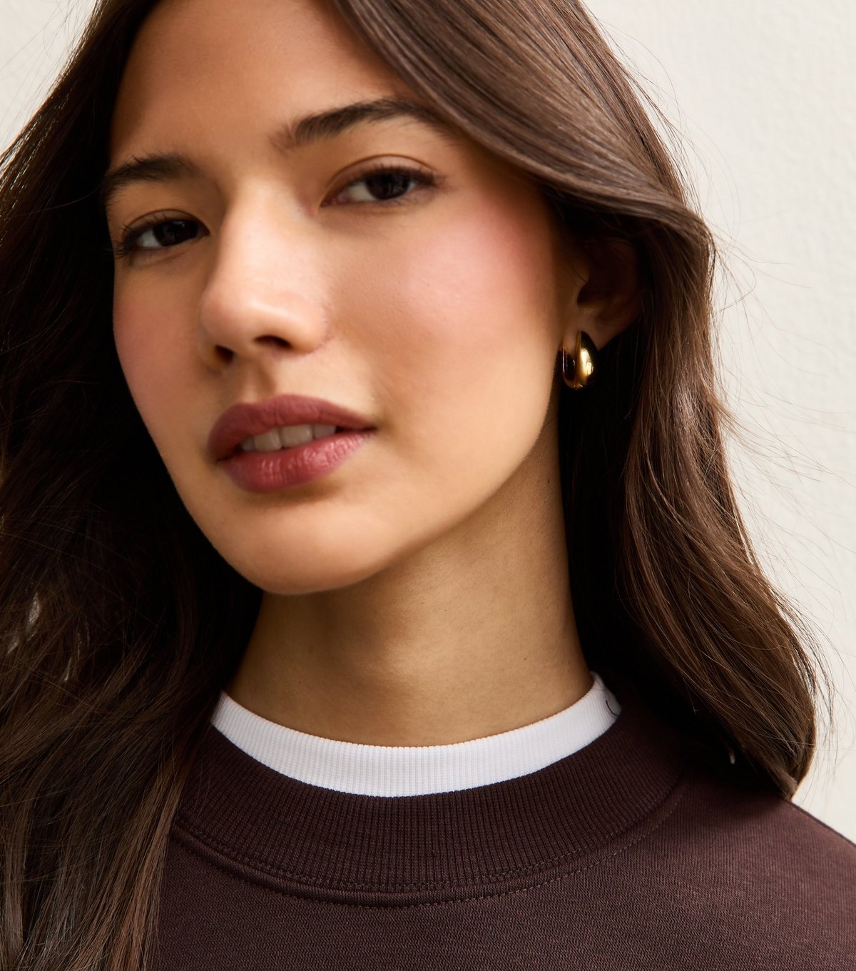 New Look 18ct Gold Plated Oval Drop Hoop Earrings New Look - 2