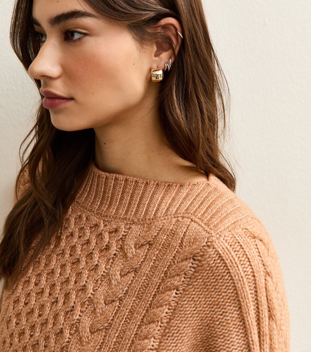 New Look Women's Camel Cable Knit Wide Sleeve Jumper New Look - 2