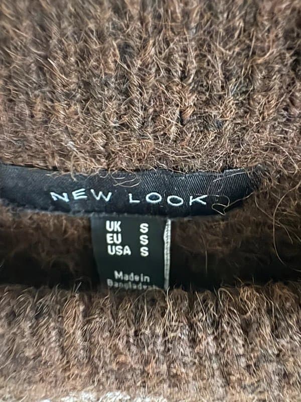 New Look Gorgeous jumper on trend