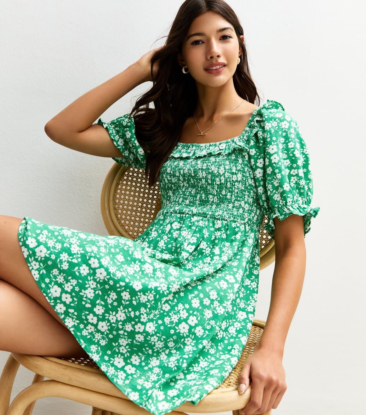 New Look Women's Green Floral Print Shirred Mini Dress New Look