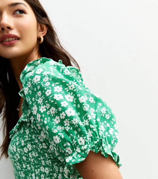 New Look Women's Green Floral Print Shirred Mini Dress New Look - 2