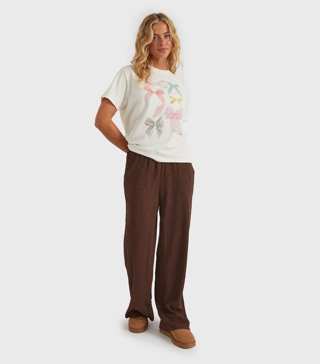 Custard Women's Clothing White Bow Print T-Shirt Custard New Look - 2