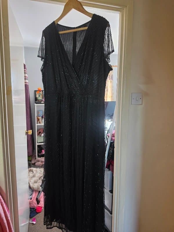 Joanna Hope Joanna Hope Black Beaded V-Neck Occasion Dress