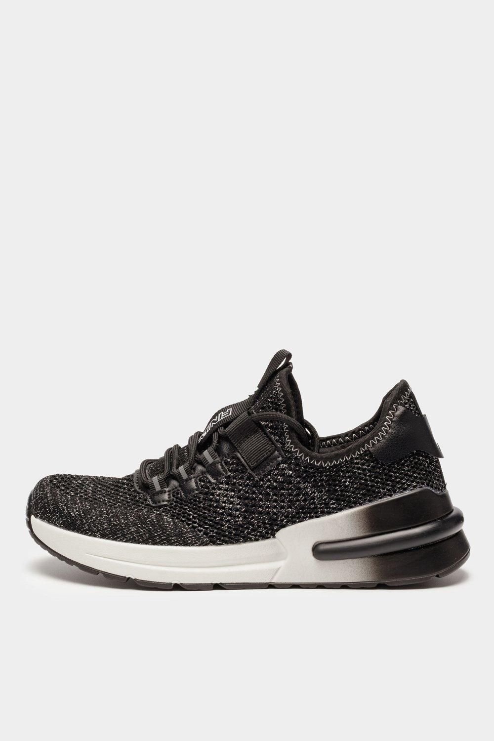 Finily Finily Women's Gianna Lightweight Trainer in Black - 2