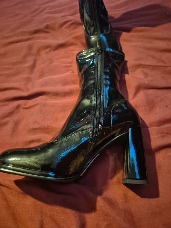 ASOS ASOS Faux Patent leather platform boots size 4 / 37