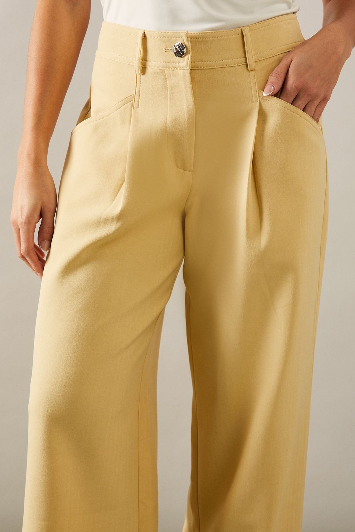 Wallis Wallis Women's Petite Pinstripe Wide Leg Trouser in Yellow - 4