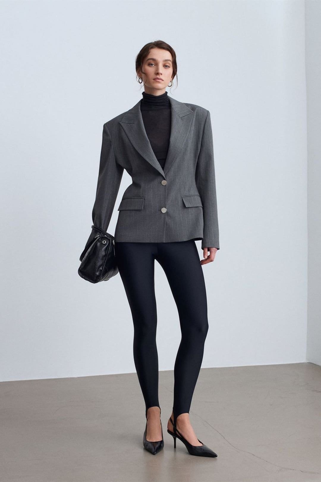Dilvin Dilvin Women's Fitted Crepe Blazer With Shawl Collar in Mid Grey - 4