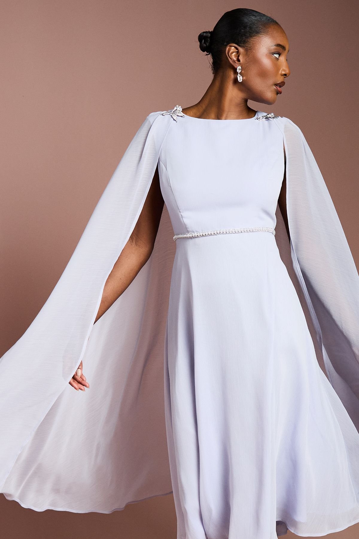 Coast Coast Women's Detachable Cape Georgette Dress with Diamante Broach Detail in Lilac - 4