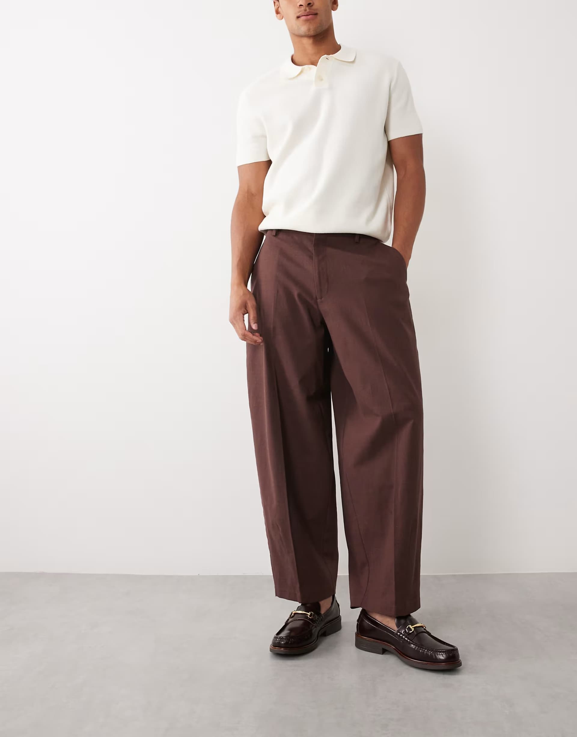 ASOS ASOS DESIGN smart belted barrel leg trousers in brown linen look