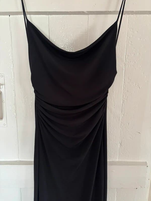 Bershka Never worn stunning black dress