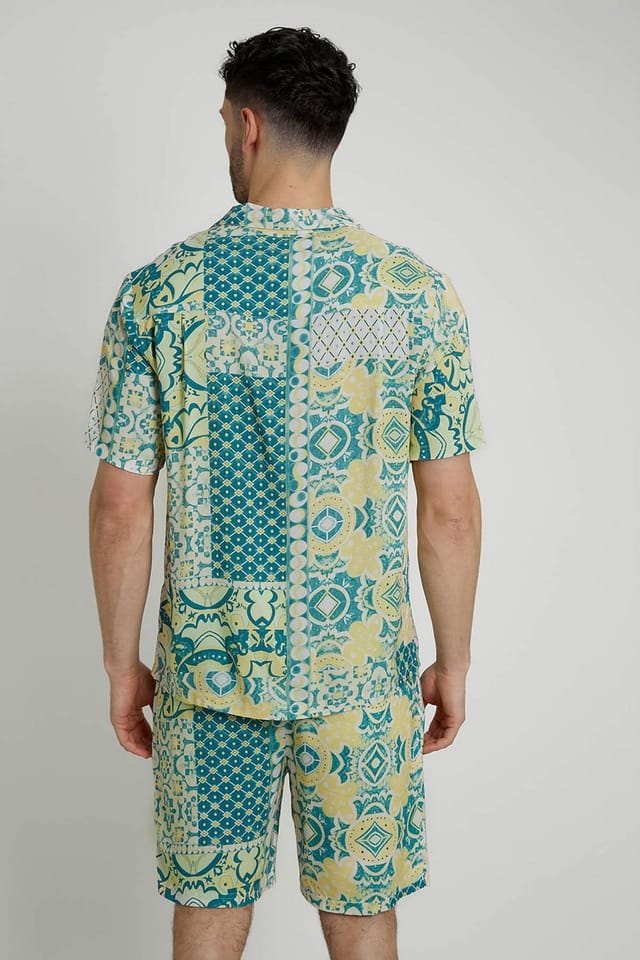 Native Youth Native Youth Men's Short Sleeve Lightweight Tile Print Relaxed Shirt in Green - 2