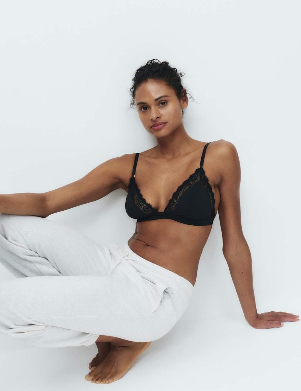 Marks & Spencer M&S Ida Lace Non Wired Bralette (A-E) Black