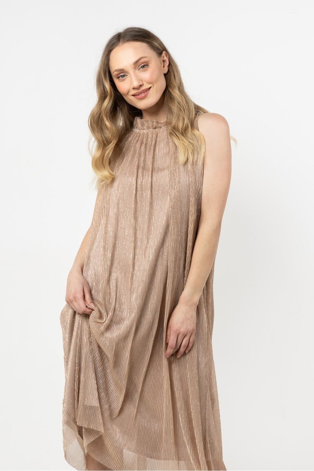 Love Lace Love Lace Women's Evening Trapeze Halter Dress with Satin Belt in Gold