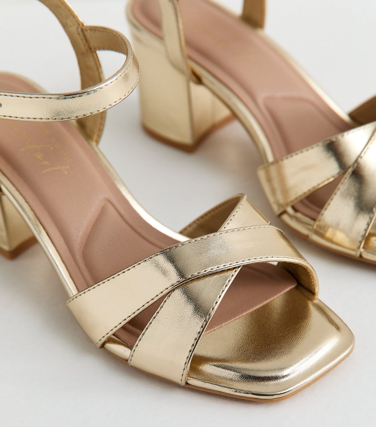New Look Women's Wide Fit Gold Cross Strap Block Heel Sandals New Look - 4