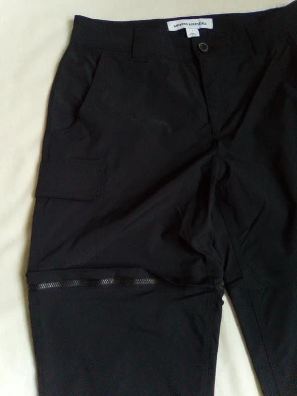 Amazon Essentials Amazon Essentials Women's Convertible Zip-Off Pants Shorts, Size 4, Black