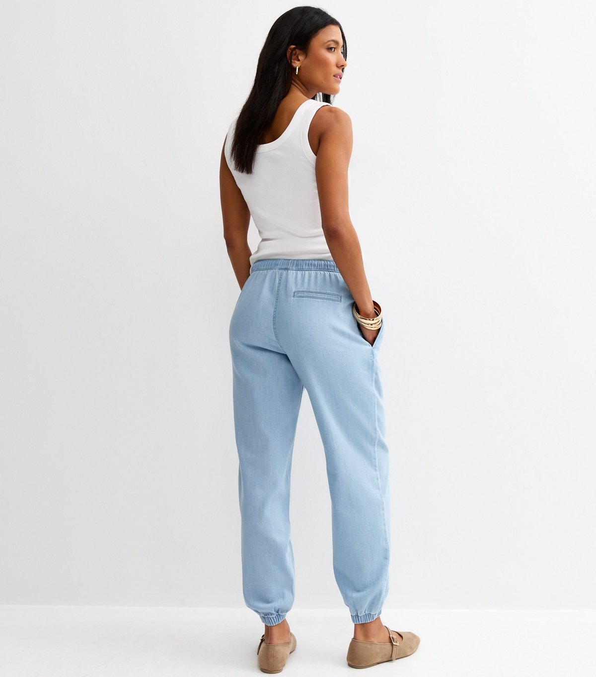 New Look Women's Maternity Light Blue Denim Look Cuffed Over Bump Joggers New Look - 4