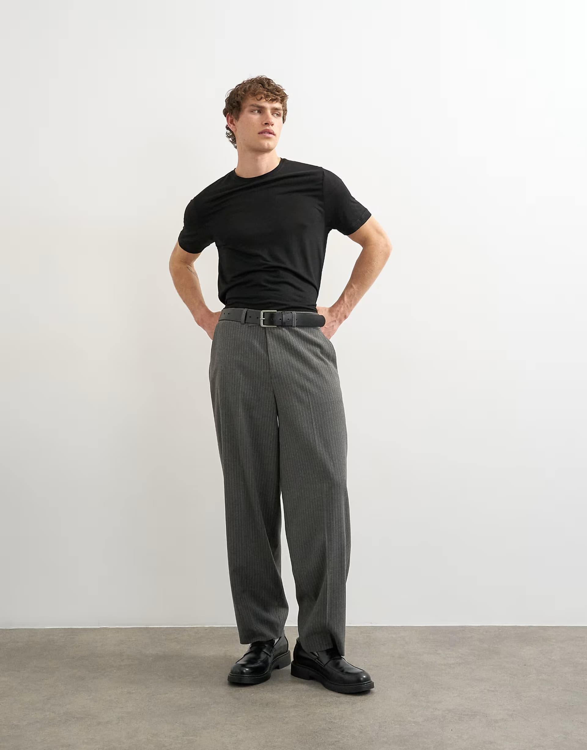 ASOS Topman relaxed fit pinstripe trouser in charcoal