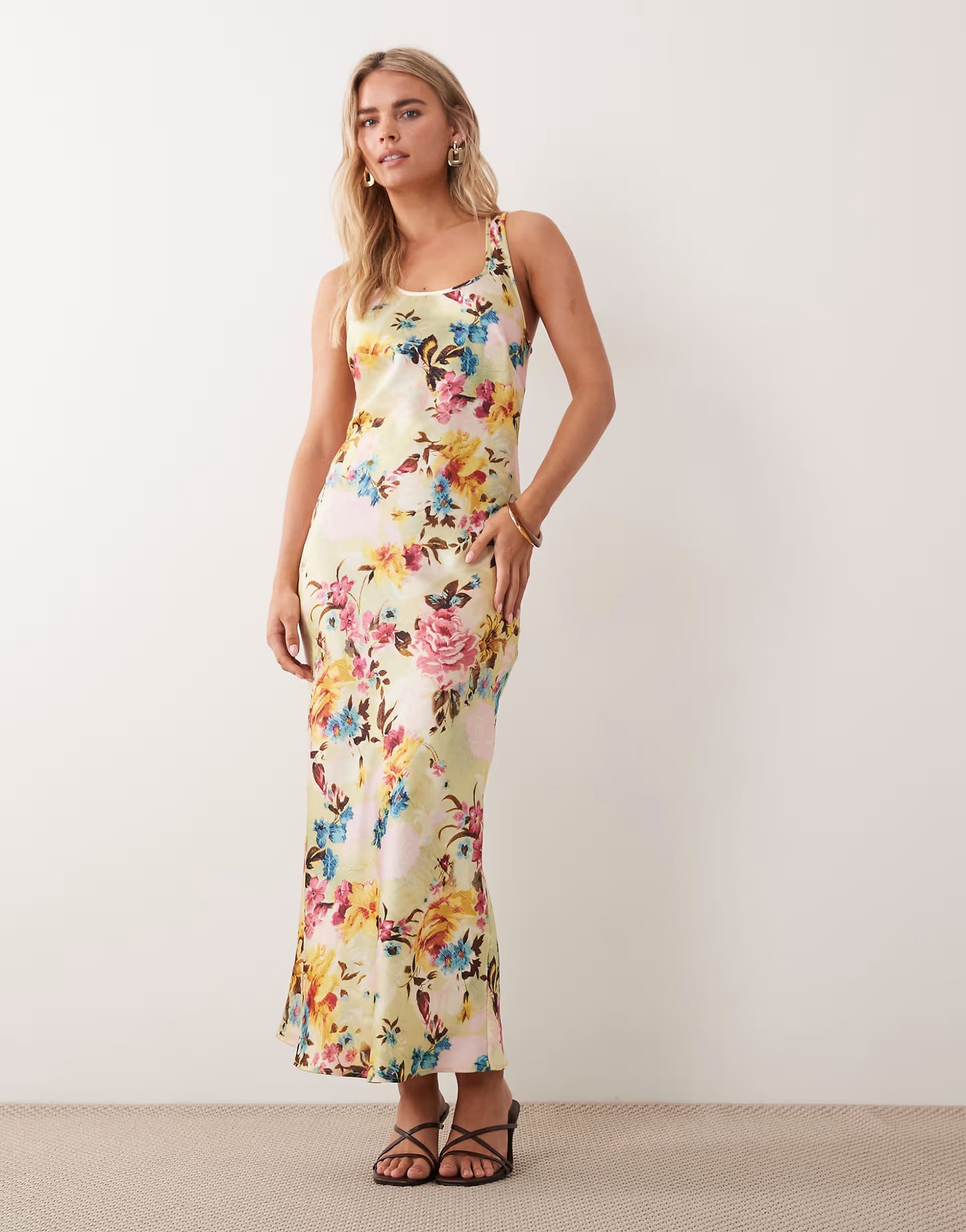 ASOS ASOS DESIGN Petite scoop satin maxi dress in floral print