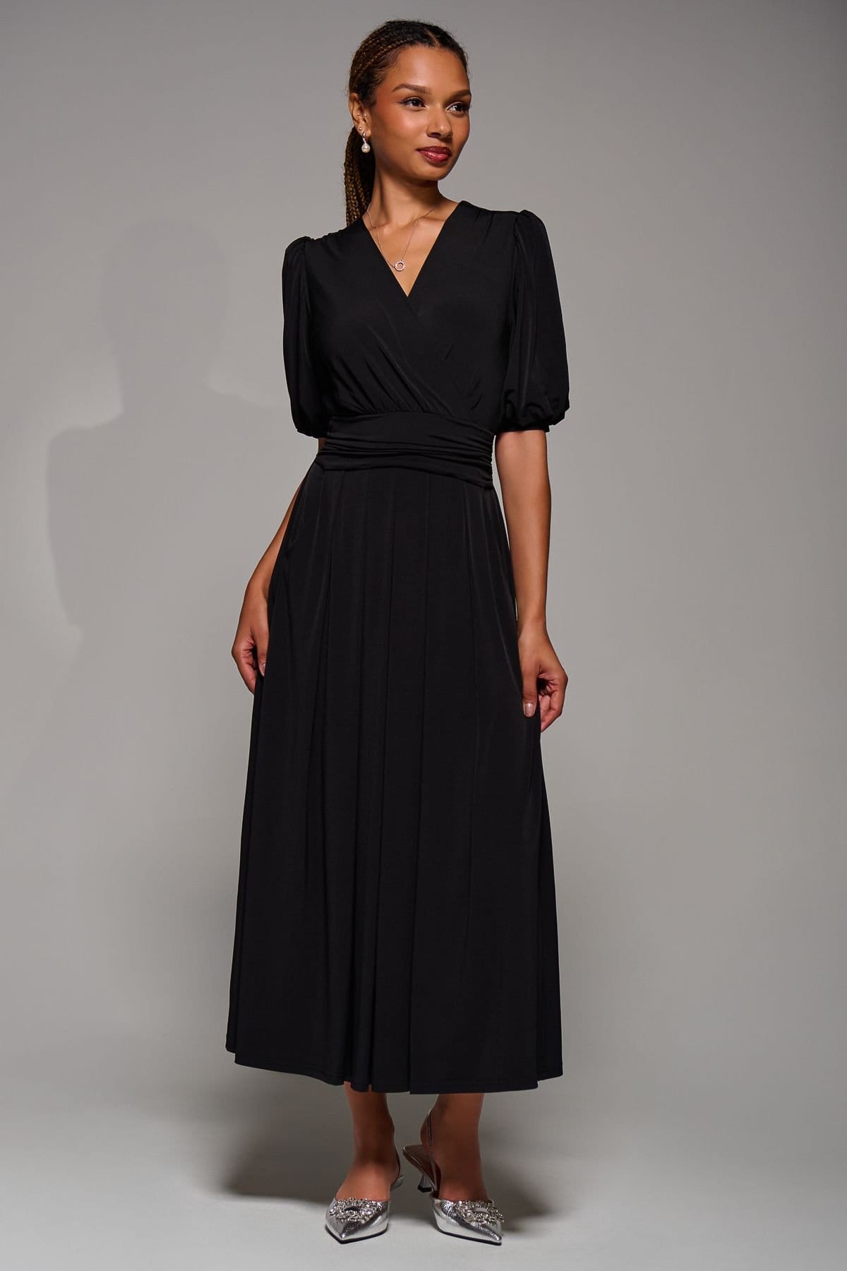 Jolie Moi Jolie Moi Women's Puff Sleeve Jersey Maxi Dress in Black - 4