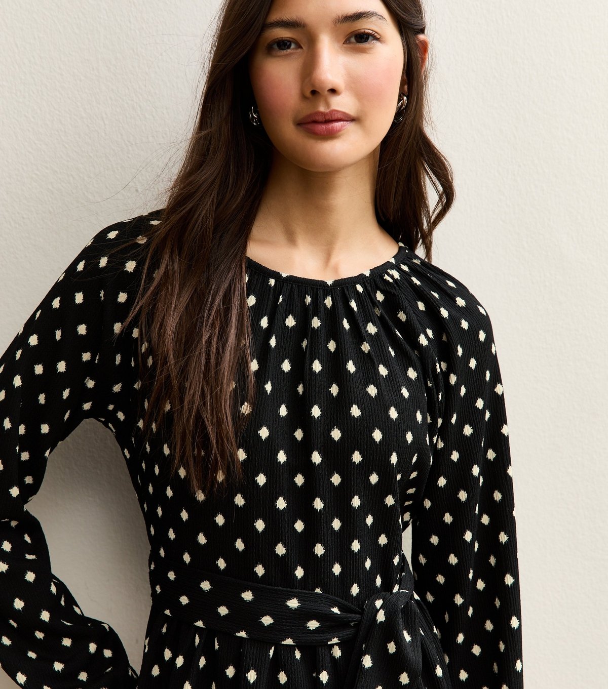 New Look Women's Black Crinkled Jersey Belted Mini Dress New Look - 3