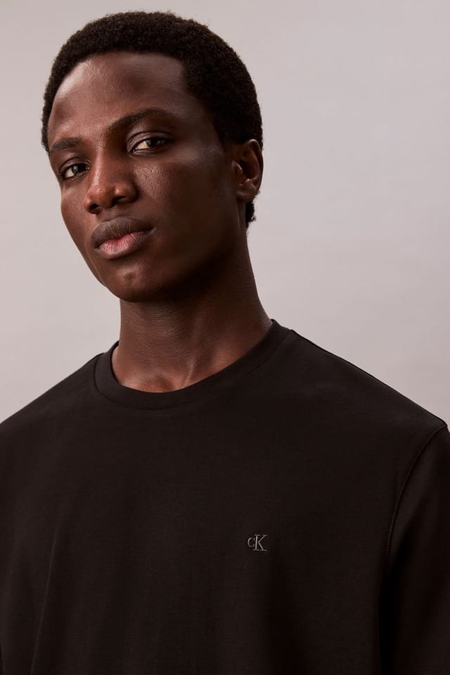 Calvin Klein Calvin Klein Men's SS Supima Chest Emb Crewneck Tee Black - 2