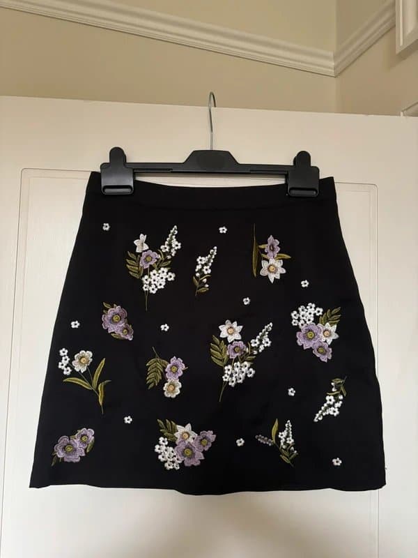 New Look Floral mini skirt