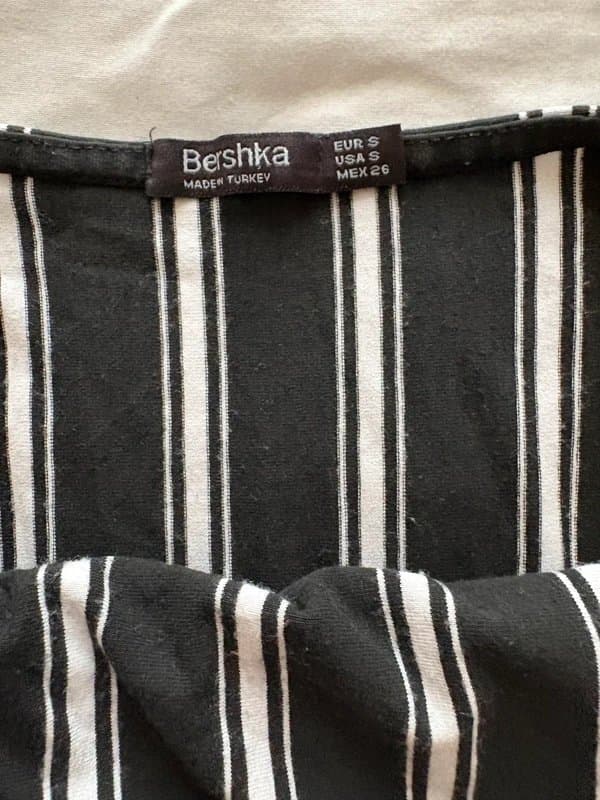Bershka Bershka jumpsuit 3/4 length wide leg