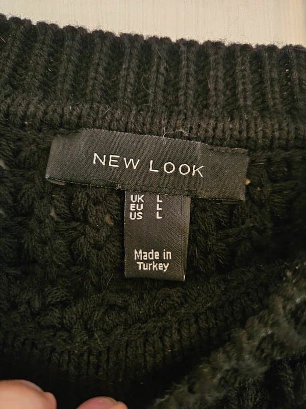 New Look New Look wool jumper in Black size Large