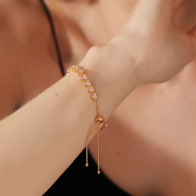 Gold Trip Gold Trip Women's Crystal Heart Slider Bracelet in Gold - 3