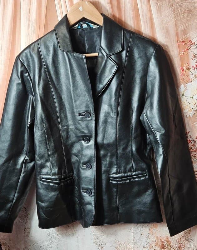New Look Y2k 90s new look black faux leather jacket size 14