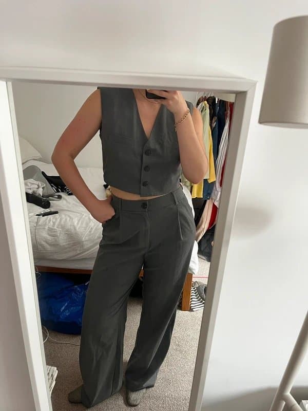 Bershka Bershka Grey waistcoat