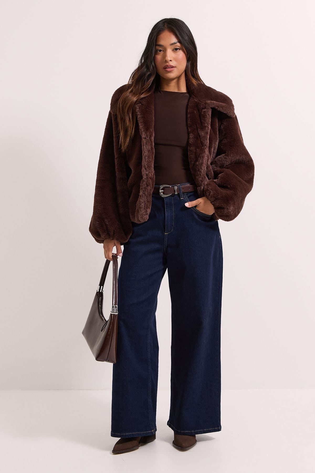 Dorothy Perkins Dorothy Perkins Women's Petite Faux Fur Coat in Chocolate