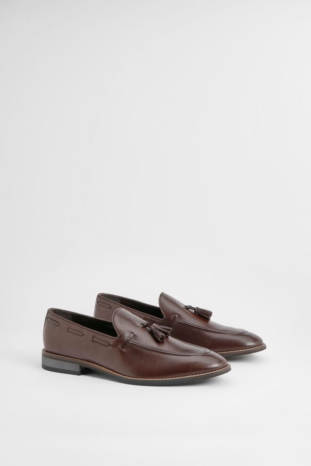 Burton Burton Men's Brown Smart Tassel Penny Loafers - 2