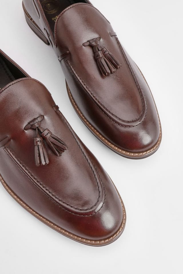 Burton Burton Men's Brown Smart Tassel Penny Loafers - 3