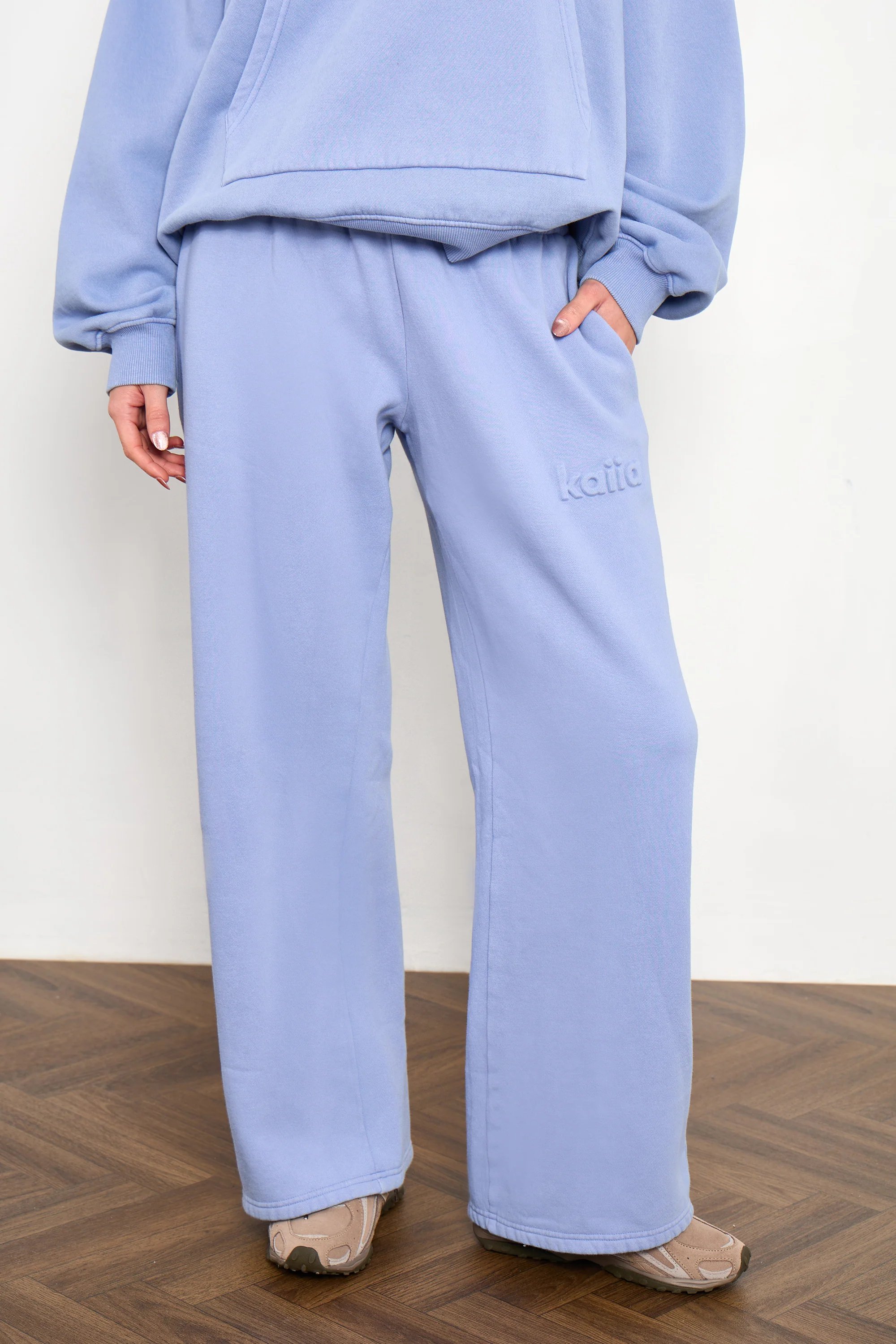 Kaiia Kaiia Embossed Wide Leg Joggers Washed Periwinkle Blue - 3