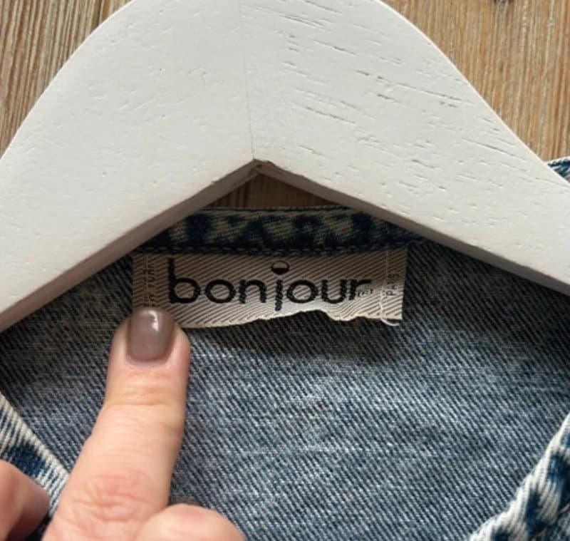 Bonjour 🖤 Bonjour Acid Wash Cropped Denim Jacket Vintage Y2K Grunge Raw Hem Festival UK 10 🖤