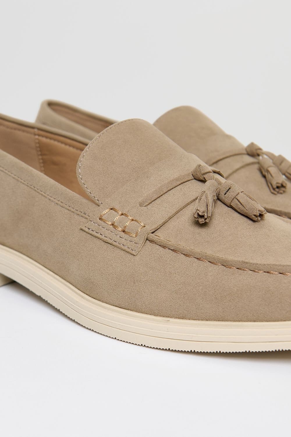 Threadbare threadbare Men's Faux Suede Tassel Loafers in Beige - 4