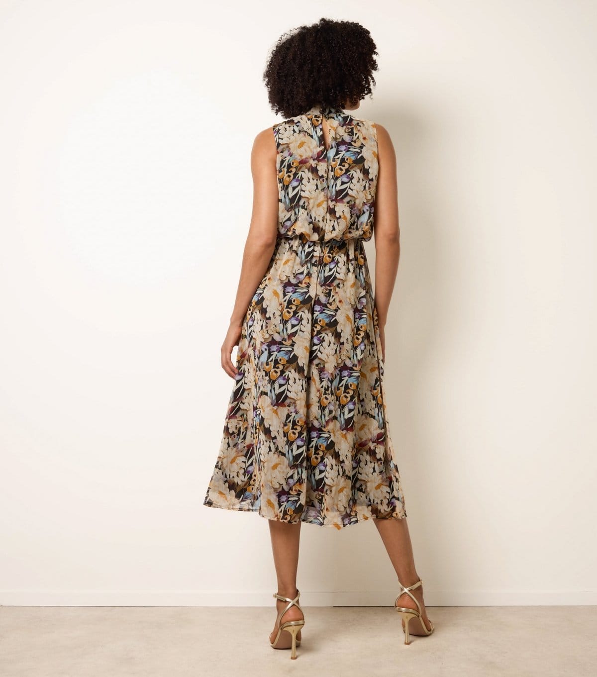 Blue Vanilla Women's Black Floral Print Puffball Waist Midi Dress Blue Vanilla New Look - 4