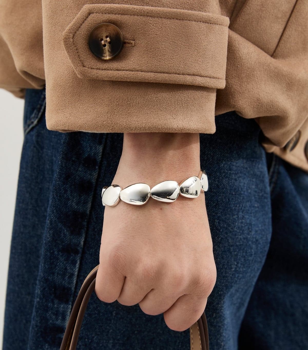 New Look Silver Tone Sleek Pebble Stretch Bracelet New Look