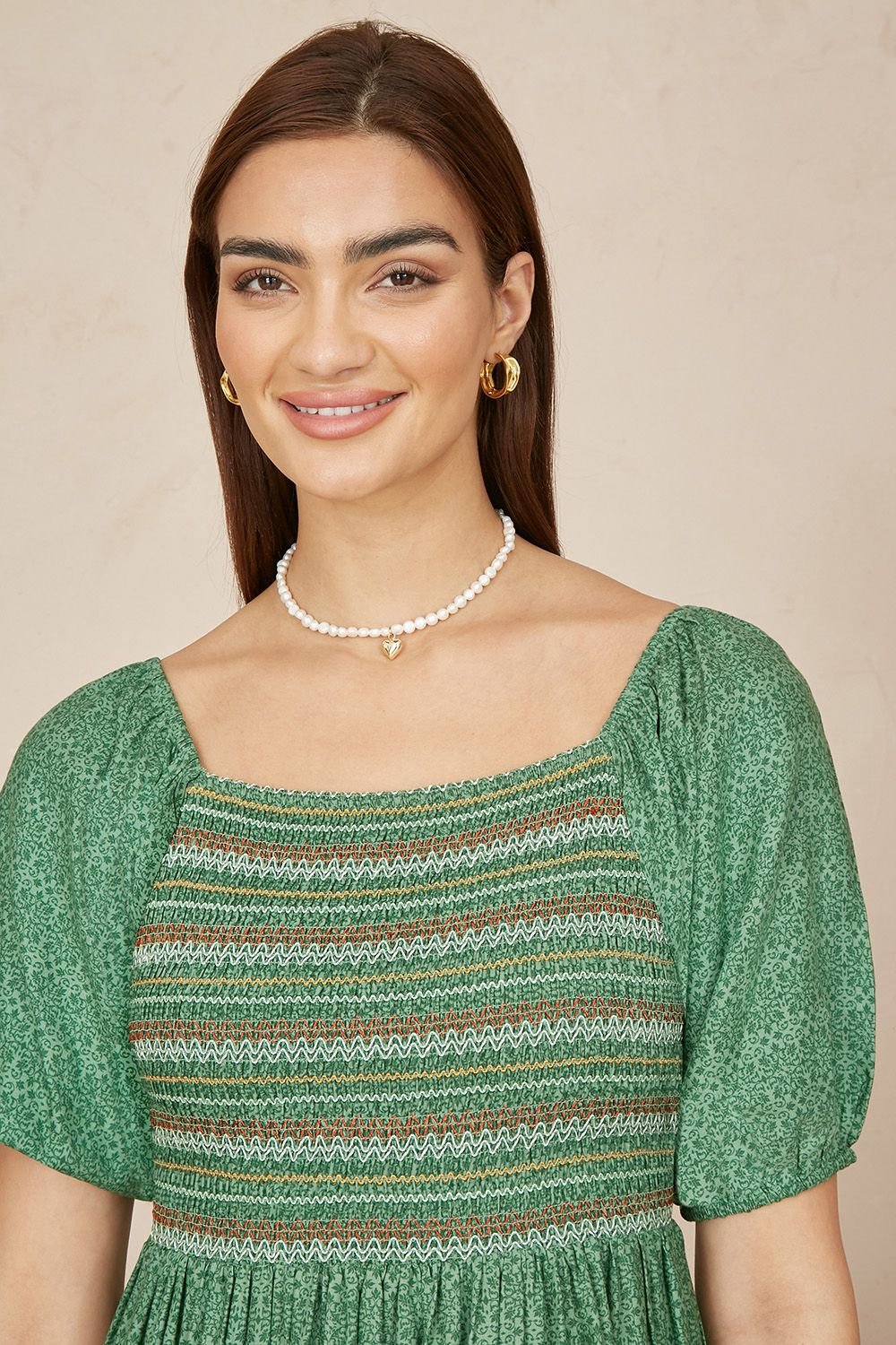 Yumi Yumi Women's Green Ruched Leaf Print Maxi Dress With Puff Sleeves - 3