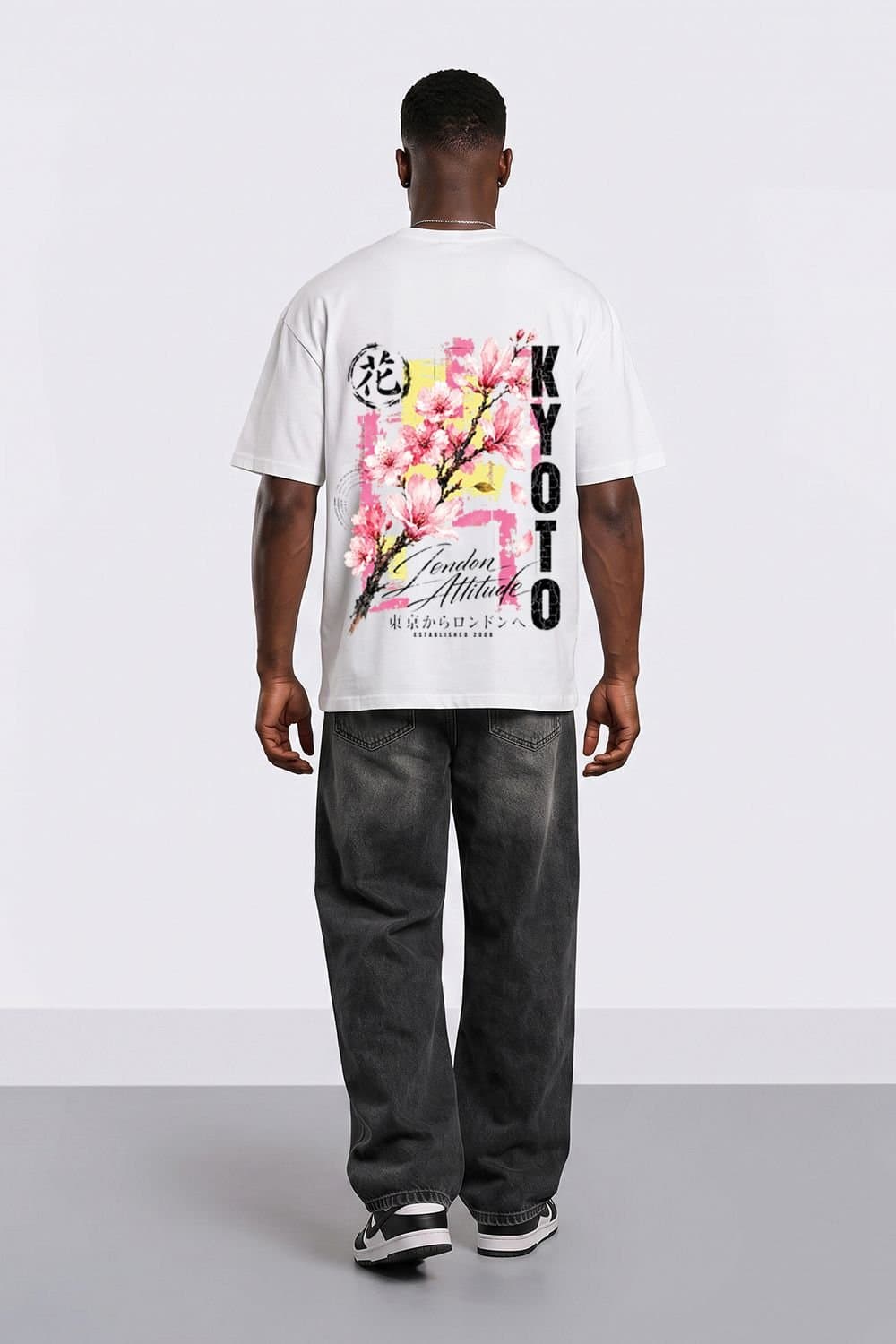 LONDON ATTITUDE LONDON ATTITUDE Men's Japanese Blossom Oversized Heavyweight T-Shirt in White
