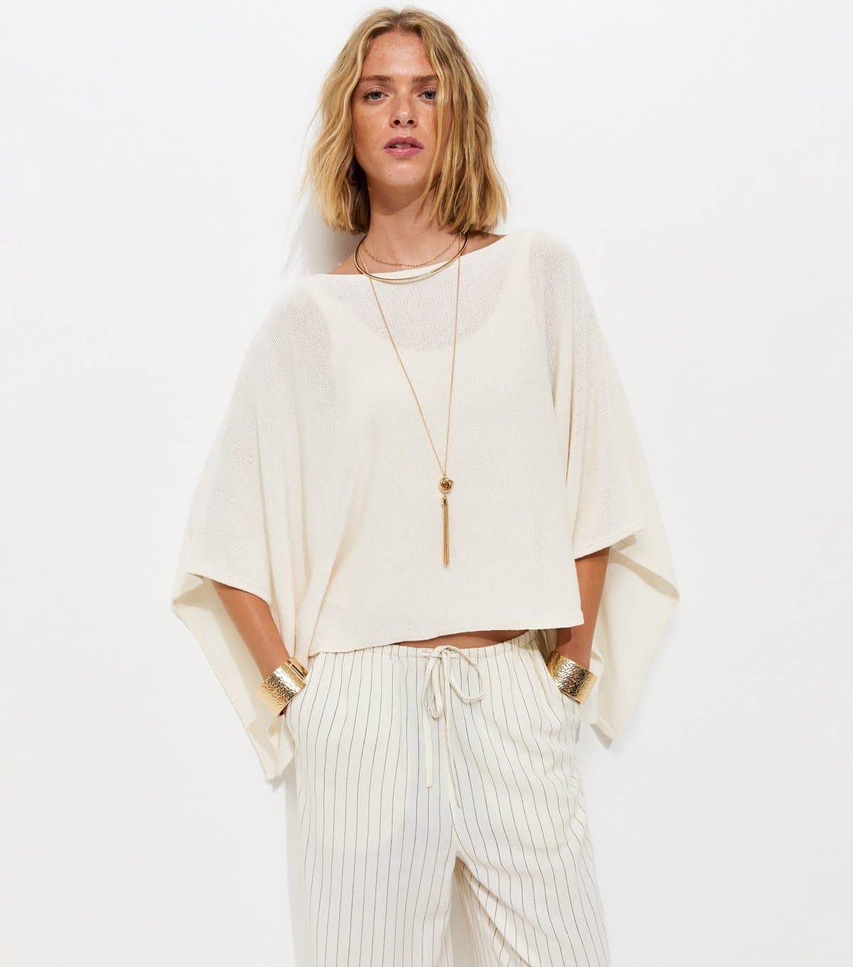New Look Women's Off White Draped Cape & Vest Top New Look