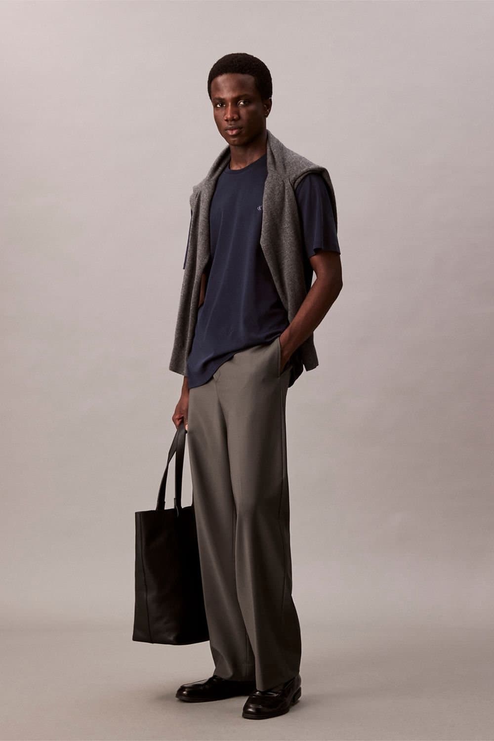 Calvin Klein Calvin Klein Men's Ss Supima Chest Emb Crewneck Tee Blue