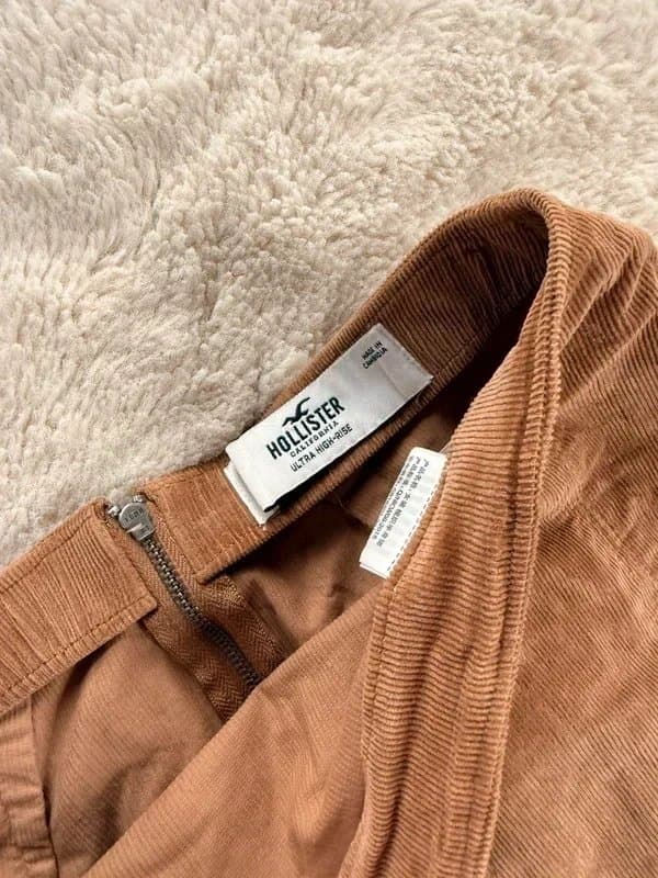 Hollister Hollister suede brown mini skirt