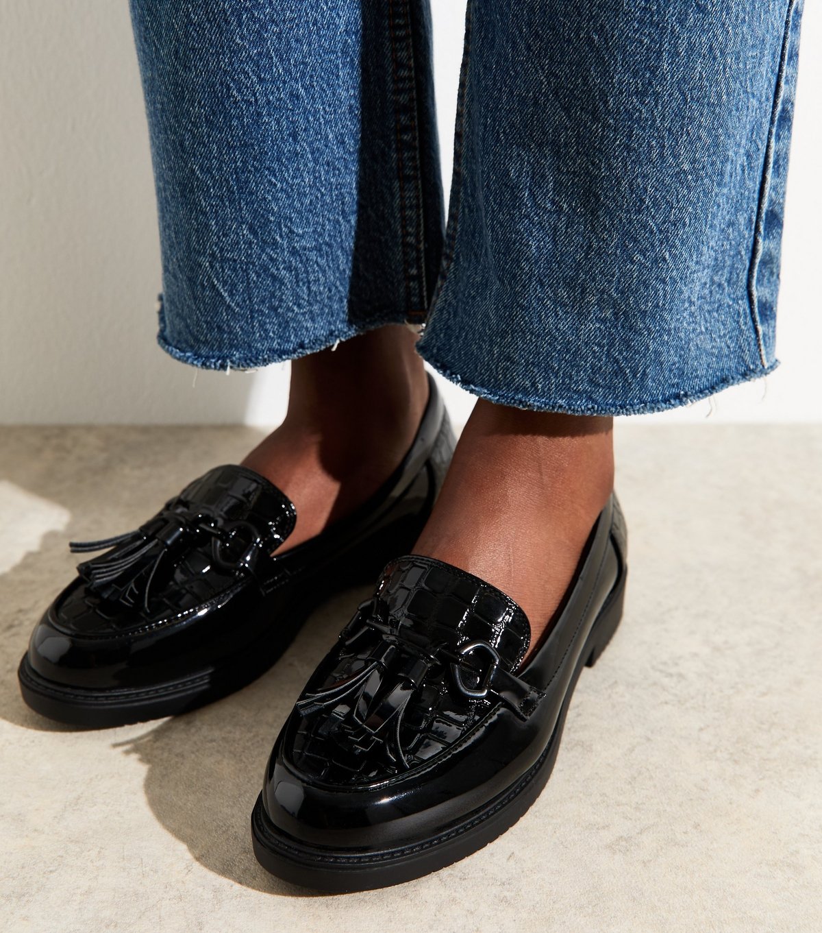 New Look Women's Black Croc Effect Faux Leather Loafers Vegan New Look - 2