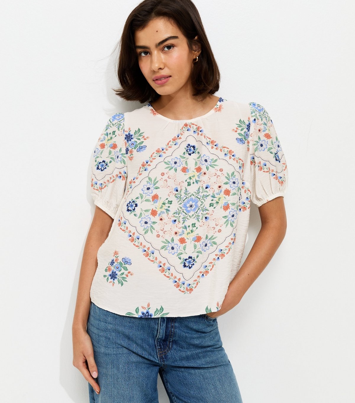 New Look Women's Cream Floral Scarf Print Puff Sleeve T-Shirt New Look - 3