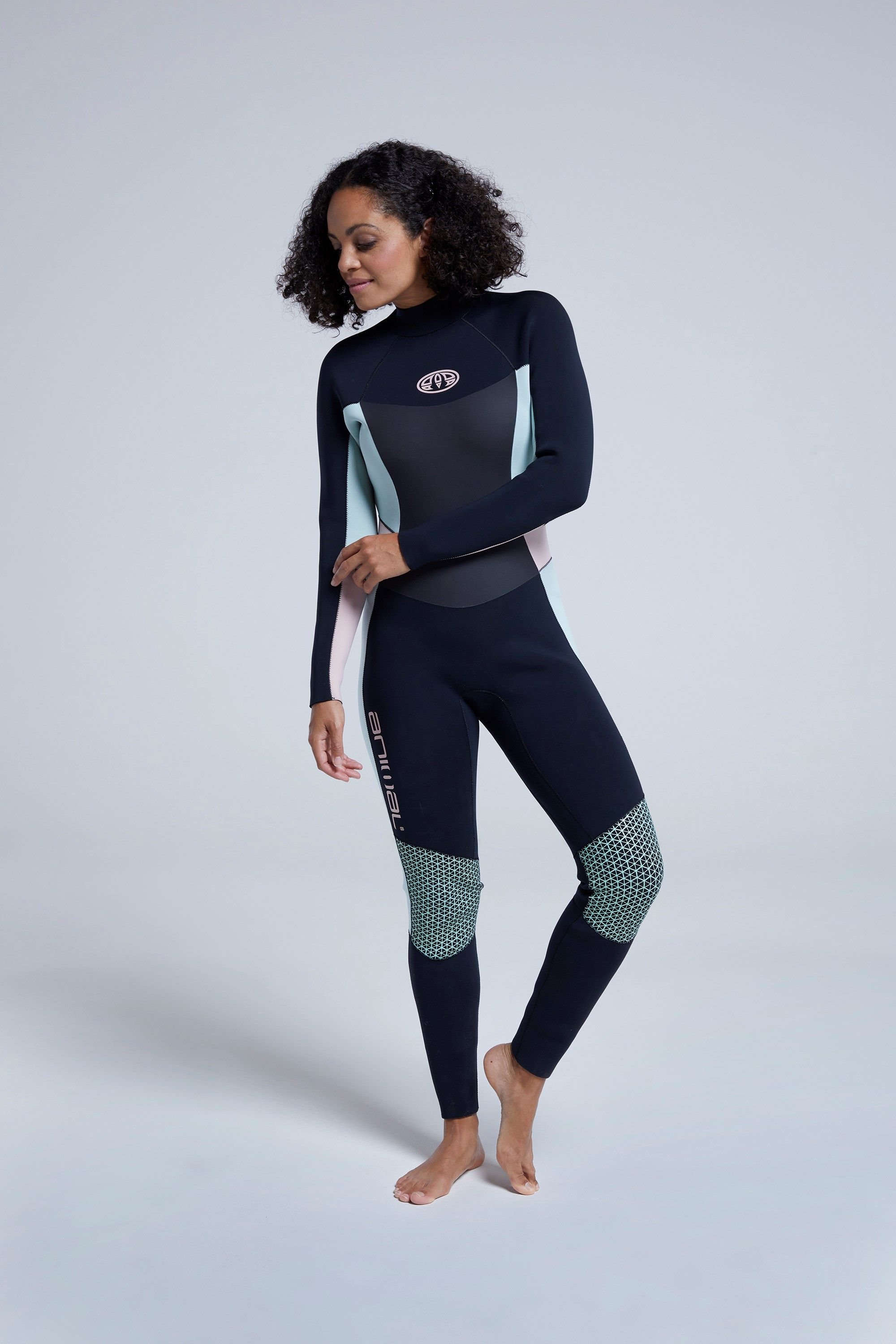 Animal Animal Women's 'Kairi' Lightweight Durable Warm Stretchy Quick Wick Back Zip Wetsuit in Black - 4