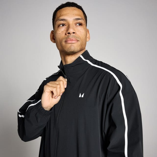 MyProtein Myprotein Men's Tempo Panel Woven Jacket in Black - 3
